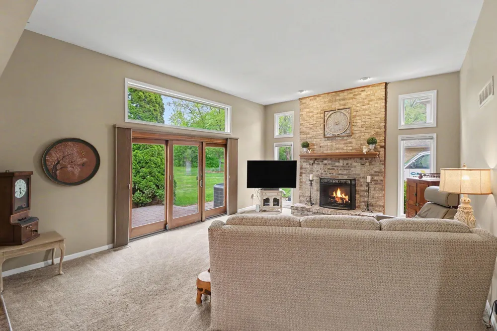 17107 Maple Hill Drive Northville Township, MI 48168