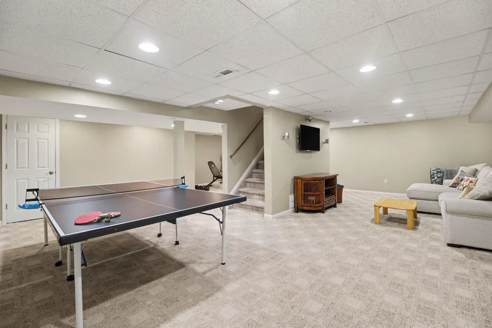 17107 Maple Hill Drive Northville Township, MI 48168