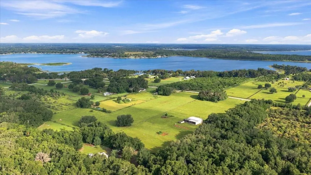 SE SUNSET HARBOR ROAD Weirsdale, FL 32195