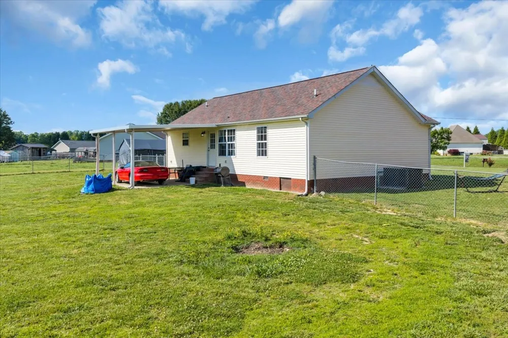 148 Rileys Bend Rd Lynchburg, TN 37352