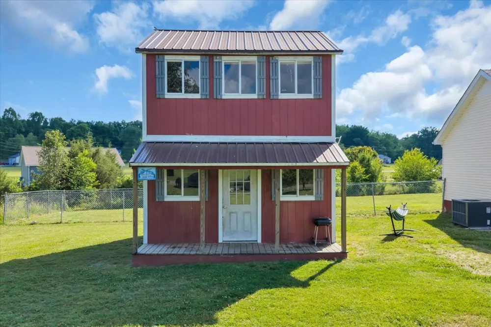 148 Rileys Bend Rd Lynchburg, TN 37352