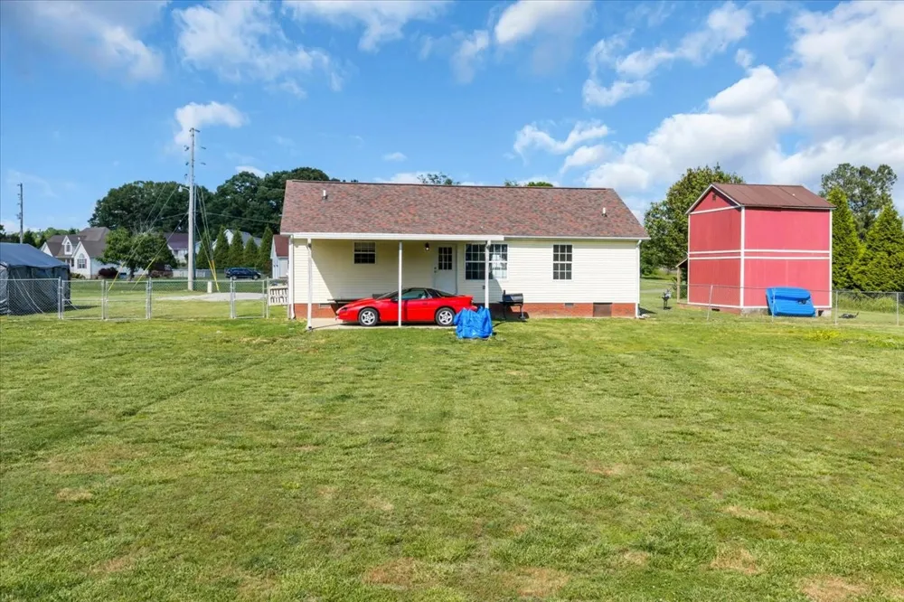 148 Rileys Bend Rd Lynchburg, TN 37352