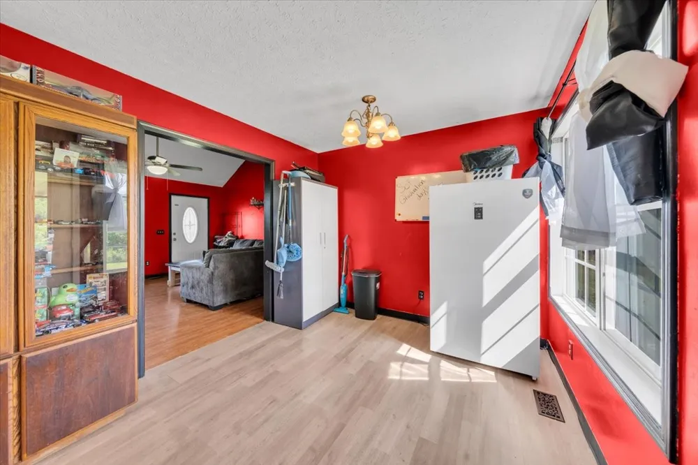 148 Rileys Bend Rd Lynchburg, TN 37352