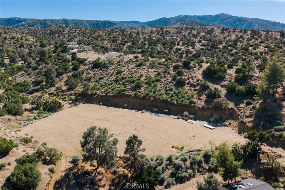 Silver Rock Pinon Hills, CA 92372