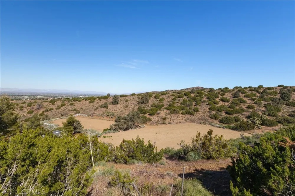 Silver Rock Pinon Hills, CA 92372