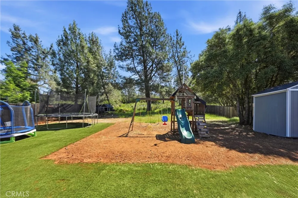 16906 Greenridge Hidden Valley Lake, CA 95467