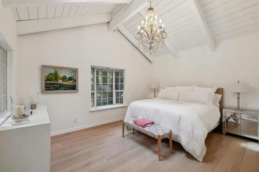 6774 La Honda Road La Honda, CA 94020