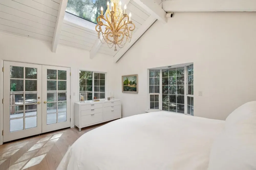 6774 La Honda Road La Honda, CA 94020