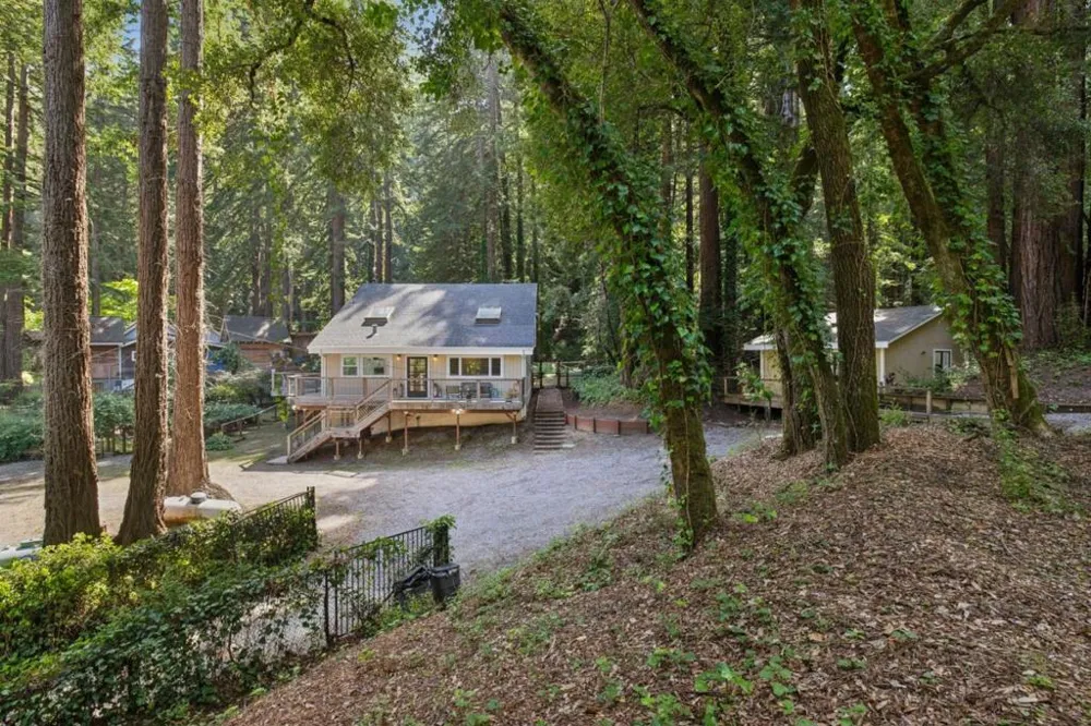 6774 La Honda Road La Honda, CA 94020