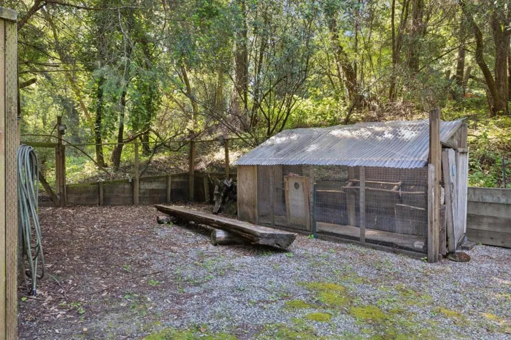 6774 La Honda Road La Honda, CA 94020