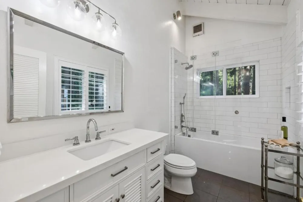6774 La Honda Road La Honda, CA 94020