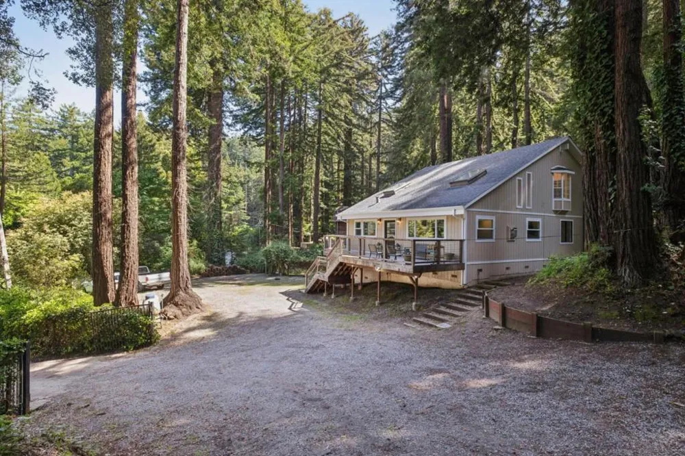6774 La Honda Road La Honda, CA 94020