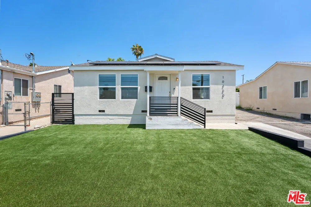 10360 Mcclemont Avenue Tujunga, CA 91042