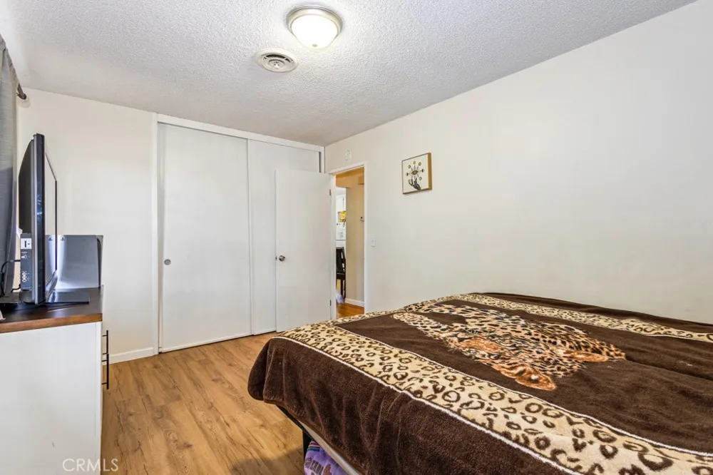 516 Onyx Hemet, CA 92543