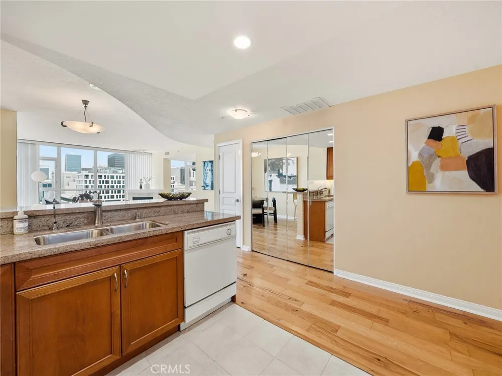 510 1st Ave #1401 San Diego, CA 92101