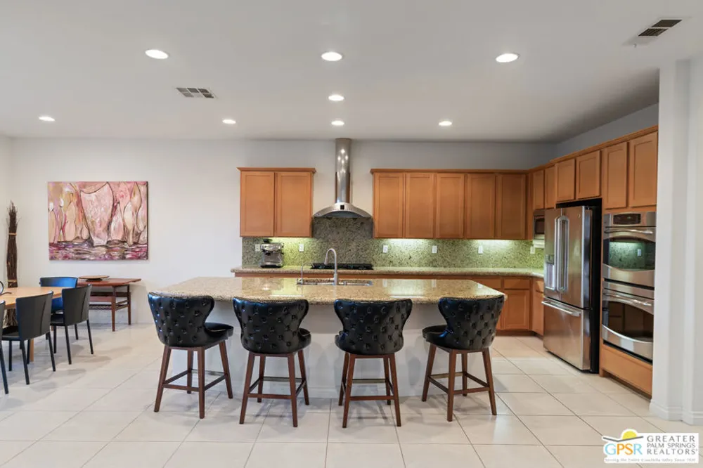 1628 Sienna Court Palm Springs, CA 92262