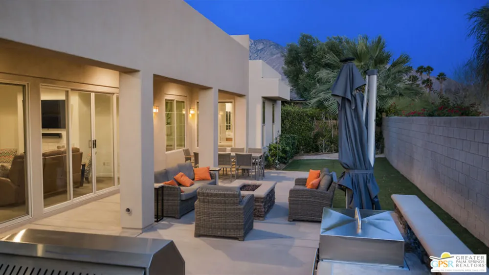 1628 Sienna Court Palm Springs, CA 92262