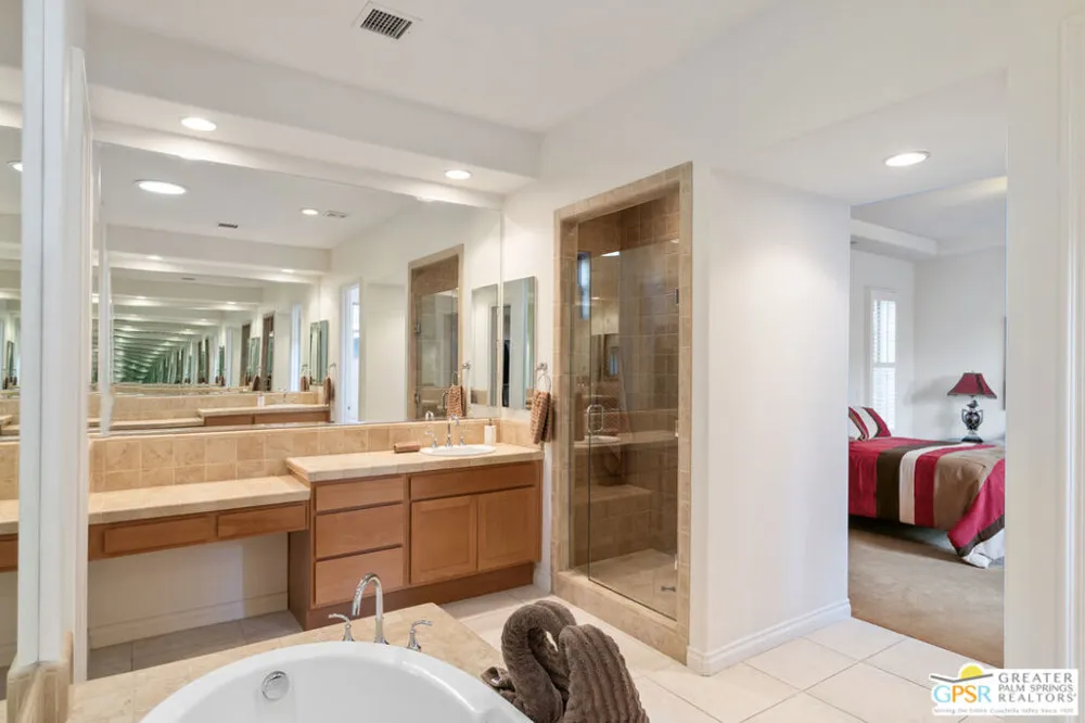 1628 Sienna Court Palm Springs, CA 92262