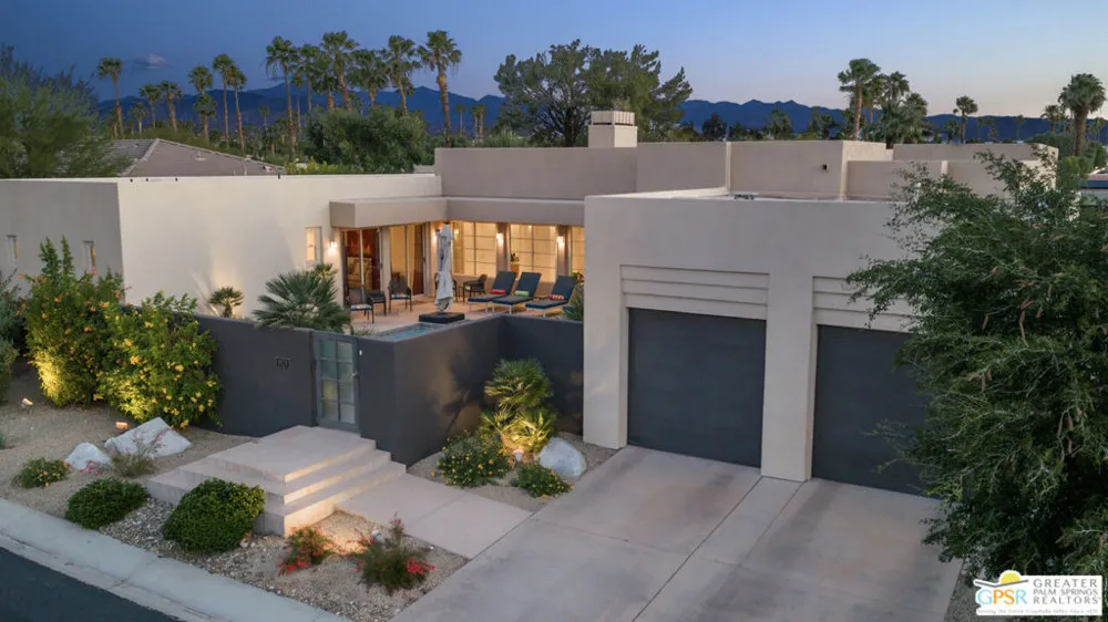 1628 Sienna Court Palm Springs, CA 92262