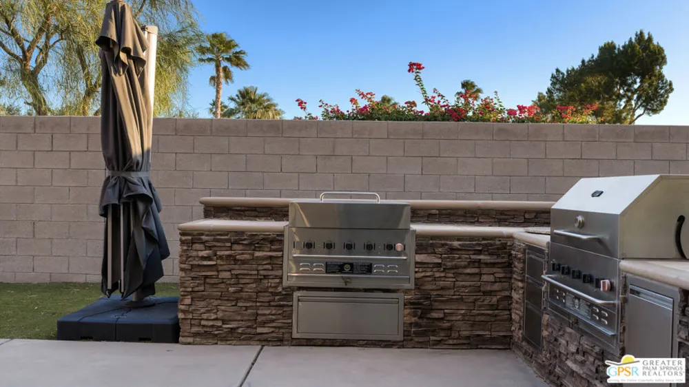 1628 Sienna Court Palm Springs, CA 92262