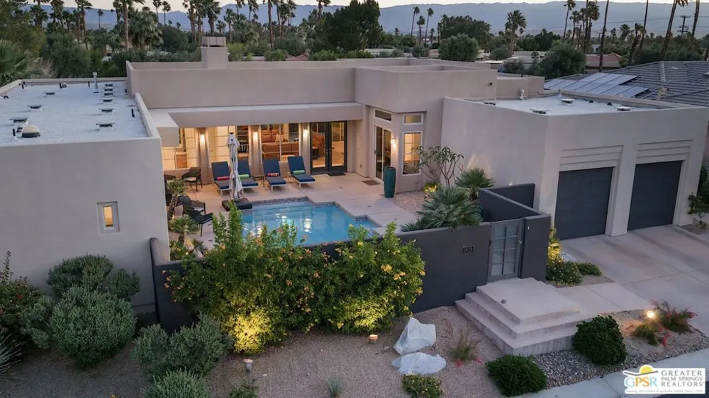 1628 Sienna Court Palm Springs, CA 92262
