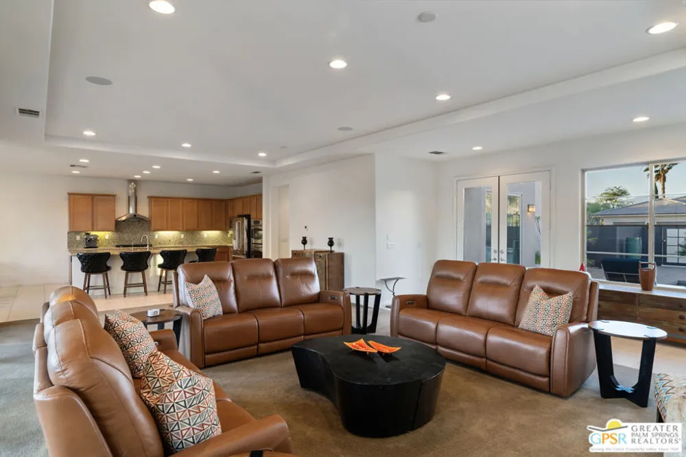 1628 Sienna Court Palm Springs, CA 92262