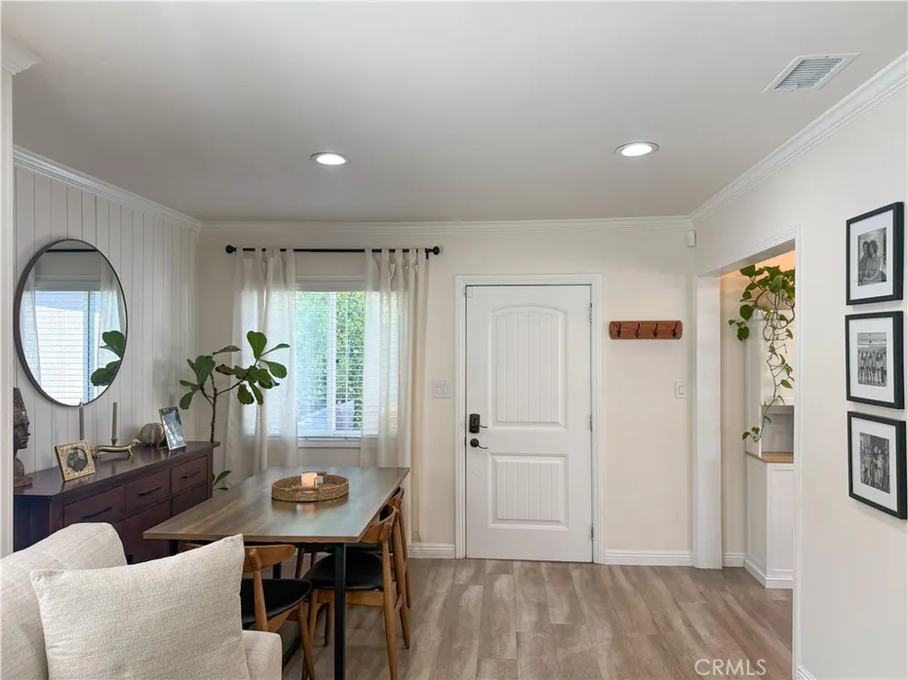 11818 Cheshire Norwalk, CA 90650