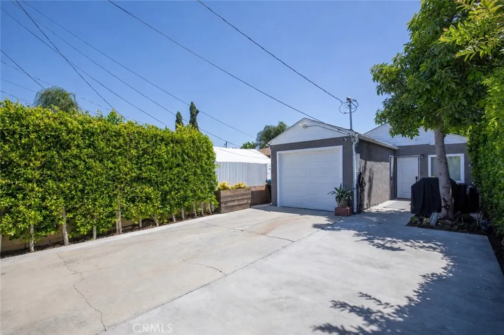 11818 Cheshire Norwalk, CA 90650