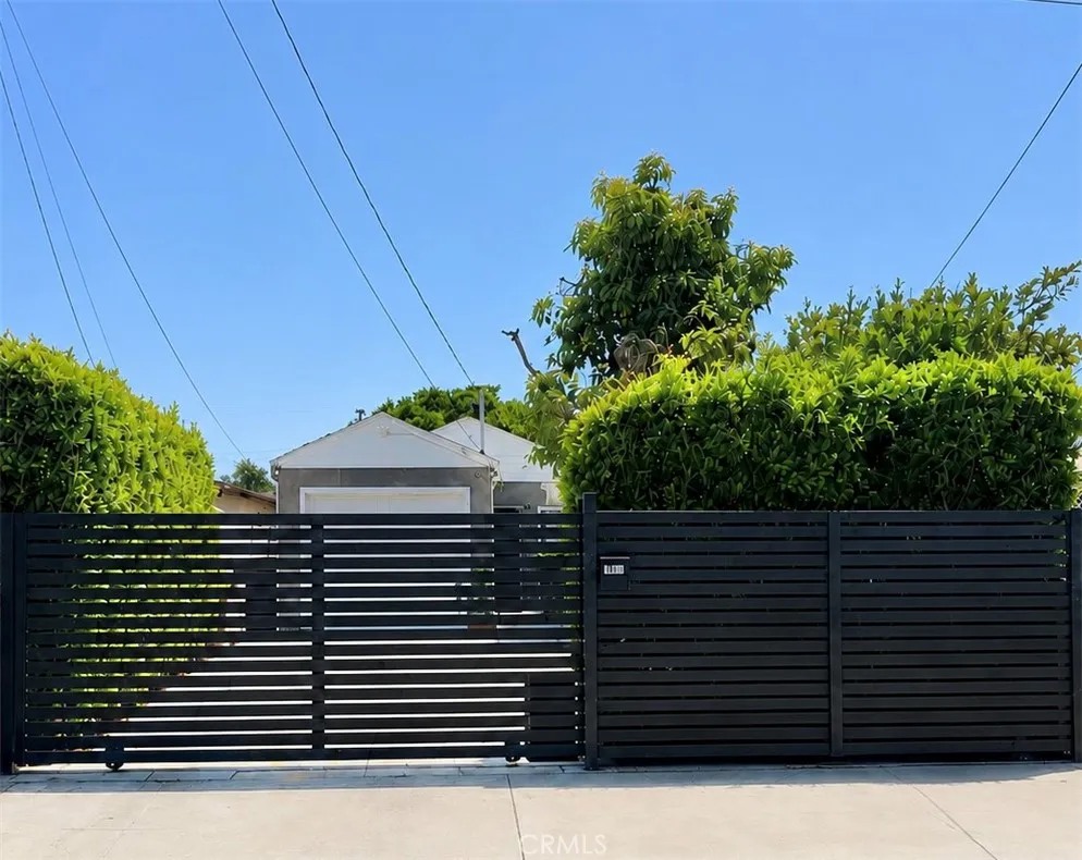 11818 Cheshire Norwalk, CA 90650