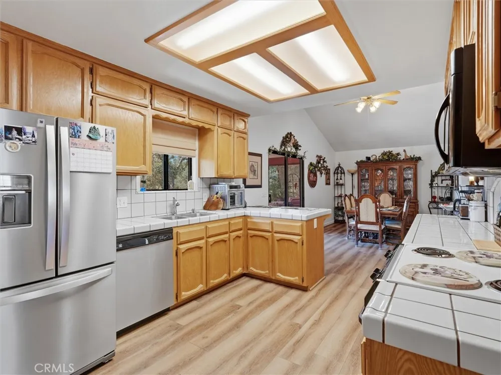 42704 Deep Forest Coarsegold, CA 93614