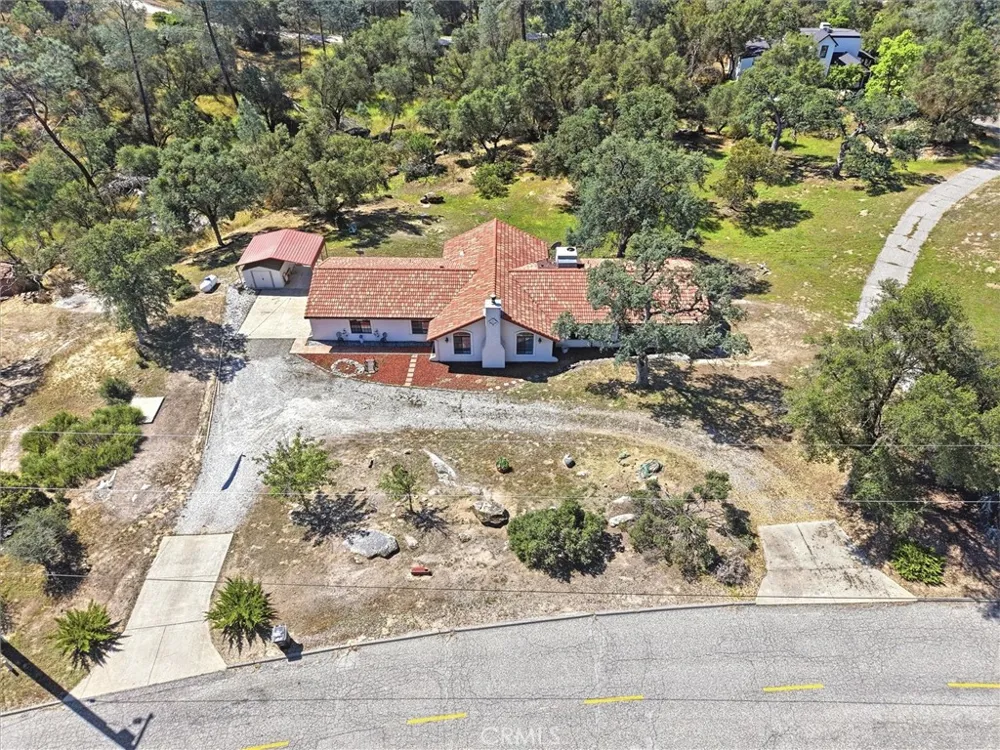 42704 Deep Forest Coarsegold, CA 93614