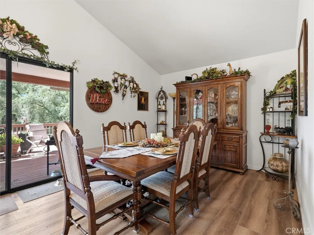 42704 Deep Forest Coarsegold, CA 93614