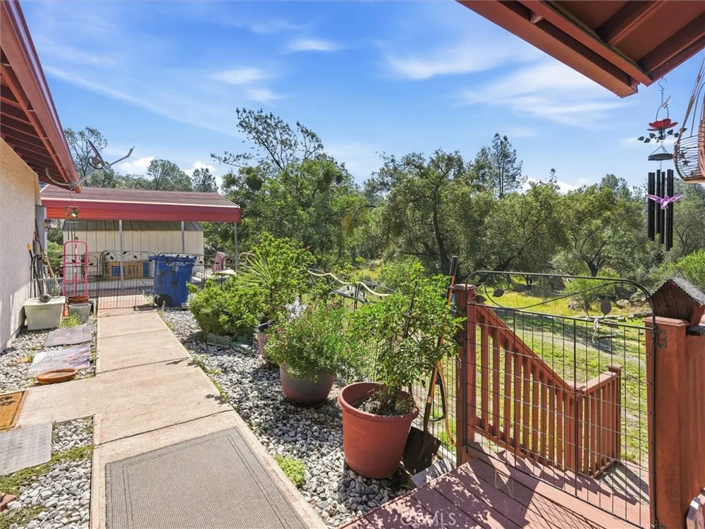 42704 Deep Forest Coarsegold, CA 93614