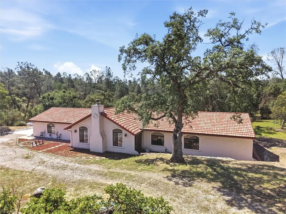 42704 Deep Forest Coarsegold, CA 93614