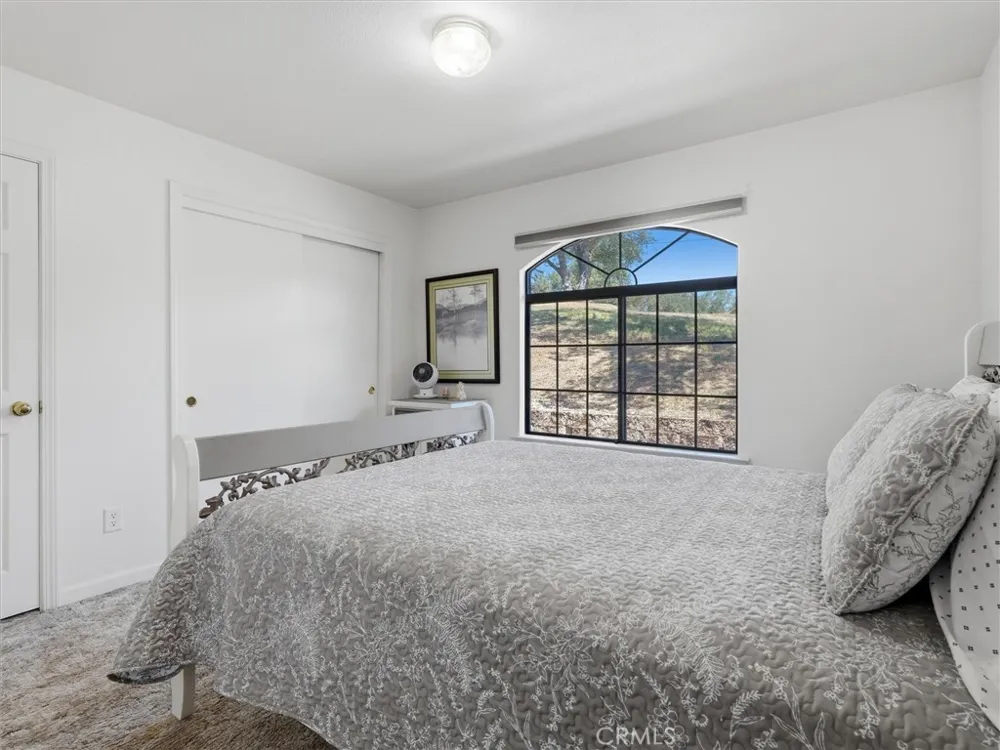 42704 Deep Forest Coarsegold, CA 93614