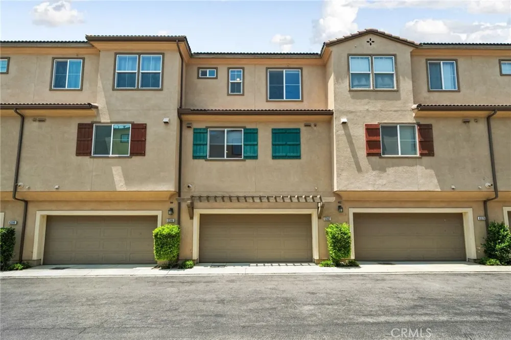 6382 Aquila Way Eastvale, CA 91752