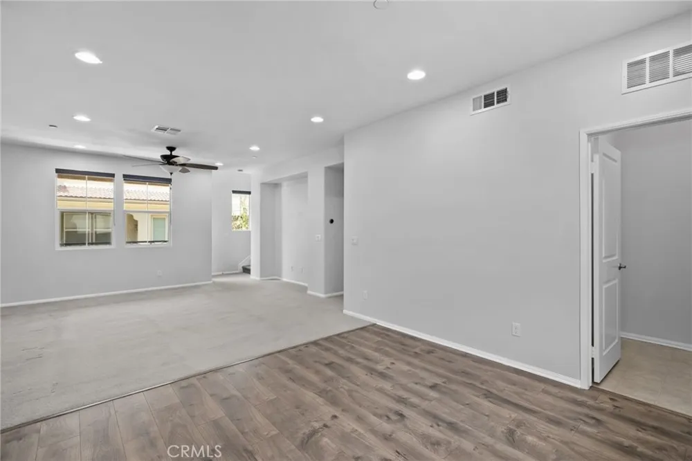 6382 Aquila Way Eastvale, CA 91752