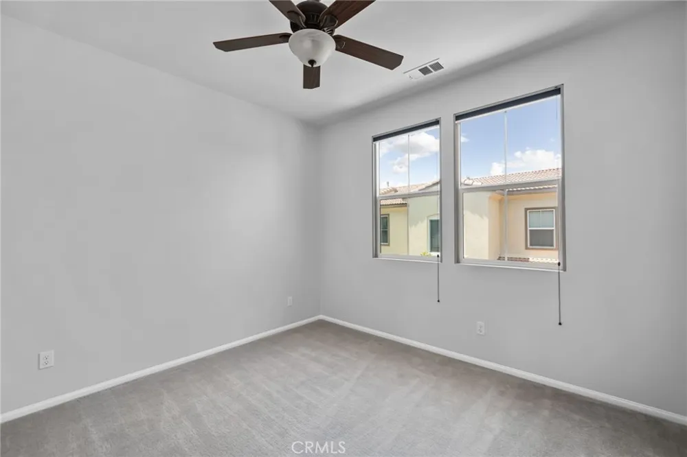 6382 Aquila Way Eastvale, CA 91752