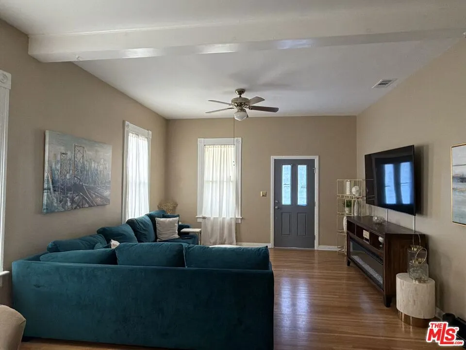 17125 S Denker Avenue Gardena, CA 90247