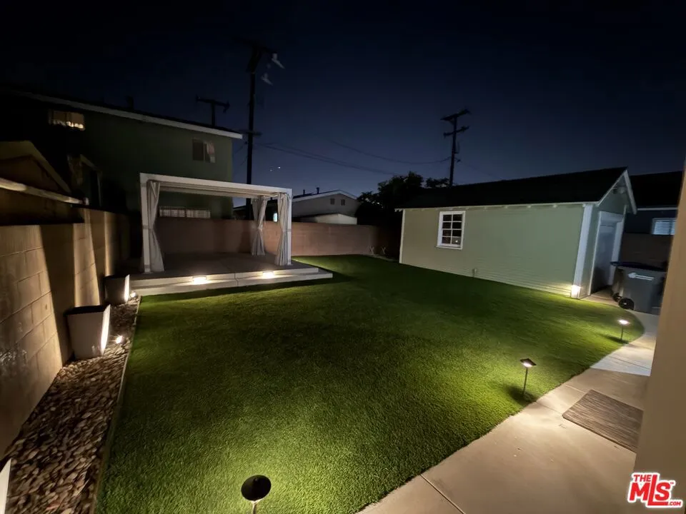 17125 S Denker Avenue Gardena, CA 90247