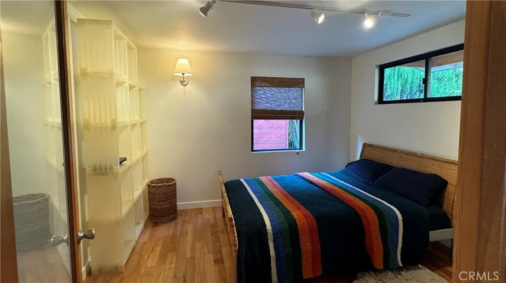 2117 Colby Avenue West Los Angeles, CA 90025