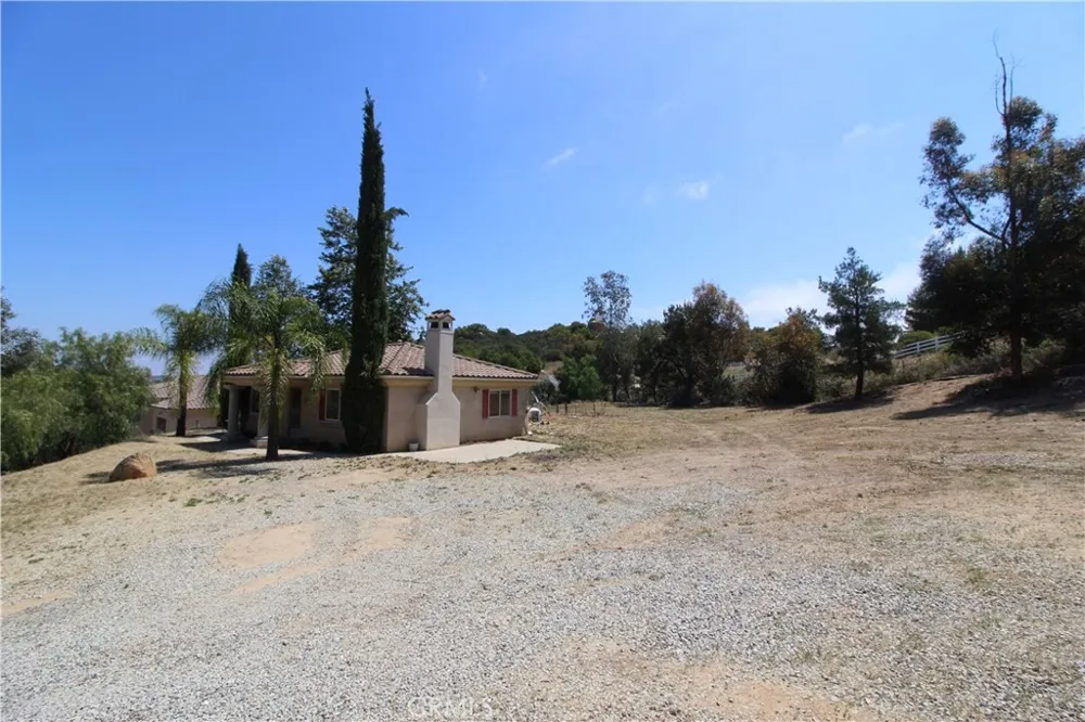 18797 Vista de Montanas #G Murrieta, CA 92562