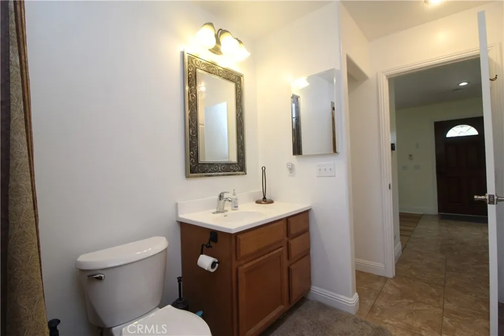 18797 Vista de Montanas #G Murrieta, CA 92562