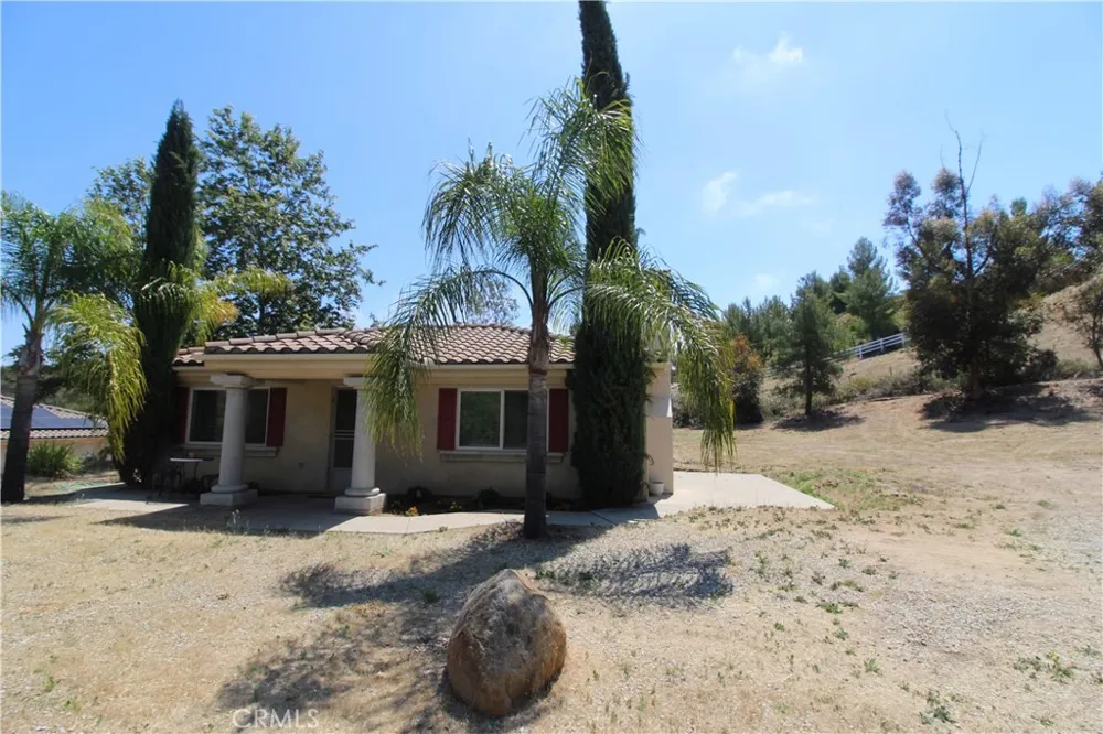 18797 Vista de Montanas #G Murrieta, CA 92562