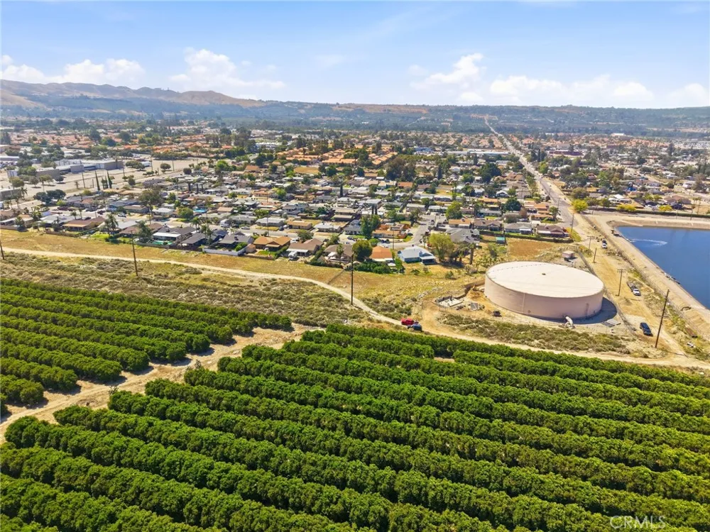 2016 SAN Bernardino Avenue Mentone, CA 92359