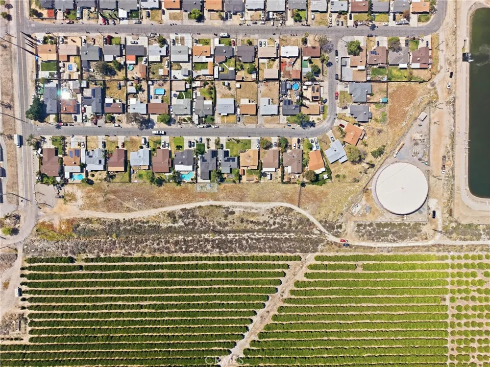 2016 SAN Bernardino Avenue Mentone, CA 92359