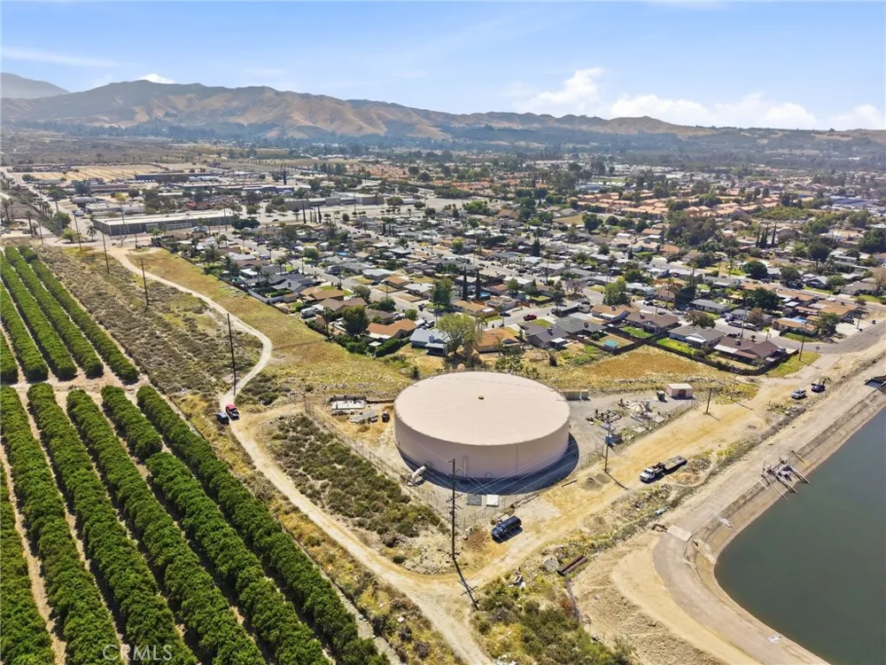 2016 SAN Bernardino Avenue Mentone, CA 92359