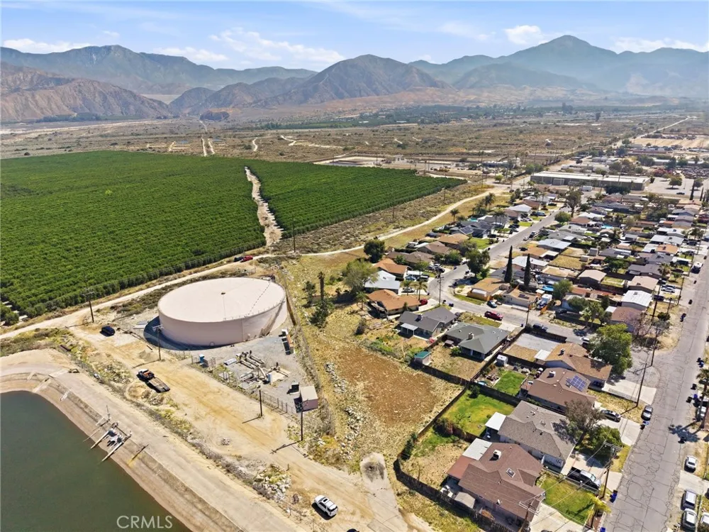 2016 SAN Bernardino Avenue Mentone, CA 92359