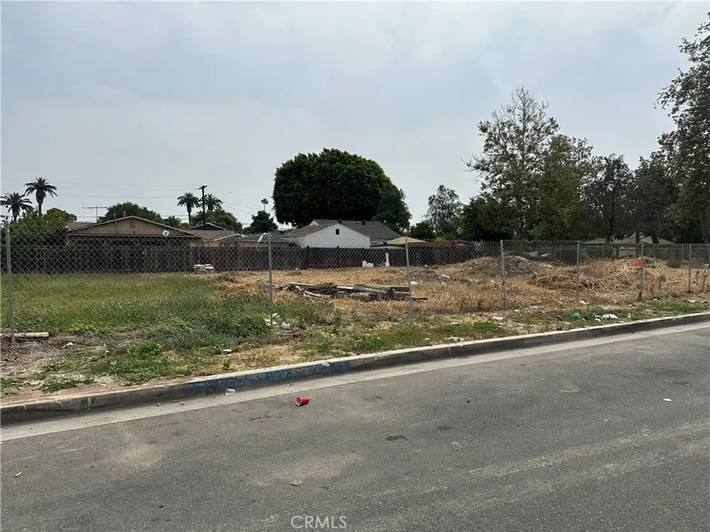 11664 Bellinger Street Lynwood, CA 90262