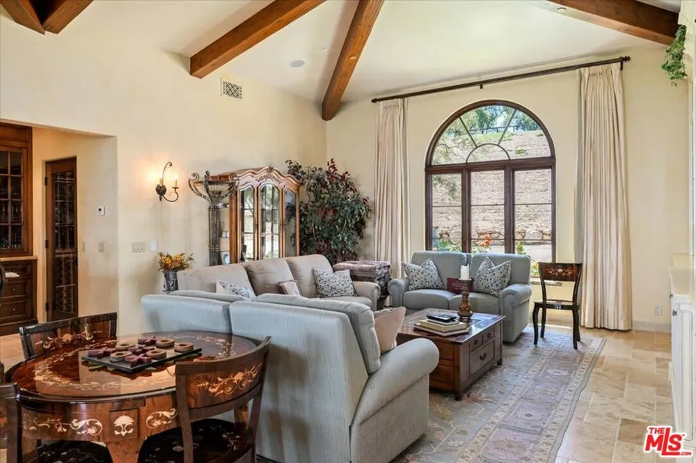 2553 Santa Barbara Avenue Los Olivos, CA 93441